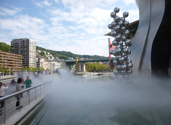Fujiko Nakaya fog installation at Guggenheim Bilbao_cr Judy Darley