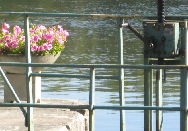 The winding mechanism on a lock gate by Kate Dunn