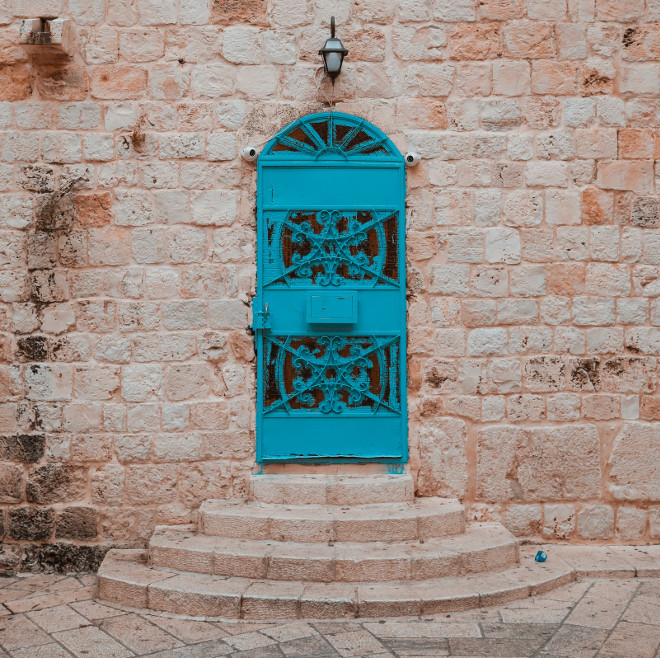 Blue door, Israel. Photo by Josh Appel on Unsplash