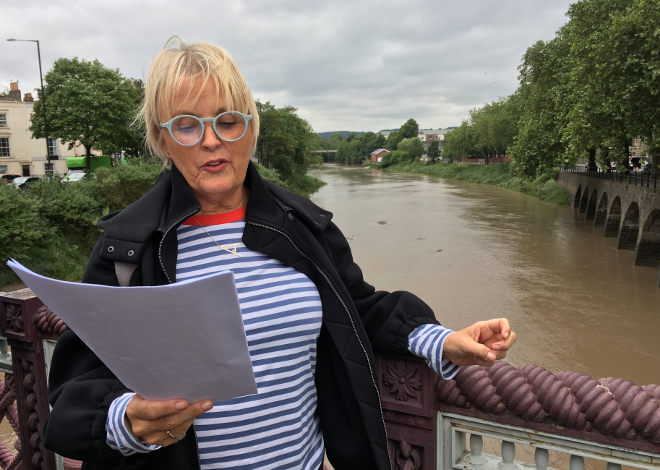 FlashWalk 2018_7 Poppy Hocken reading We'll Always Have Paris by Cath Bore. Pic by Judy Darley