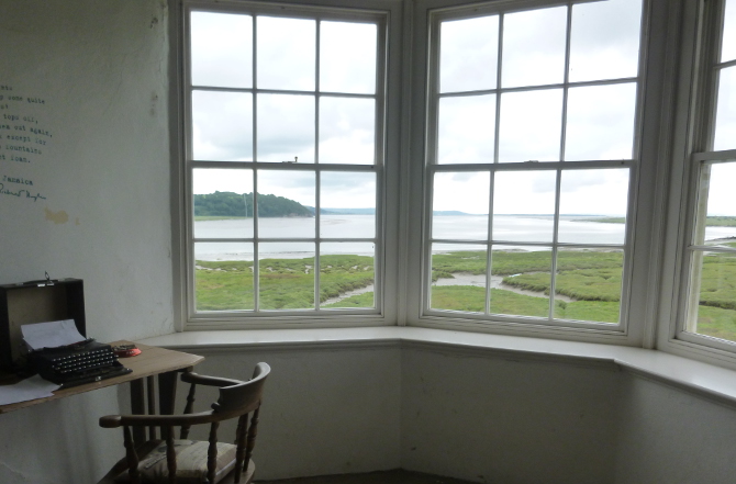 Dylan Thomas summerhouse at Laugharne Castle