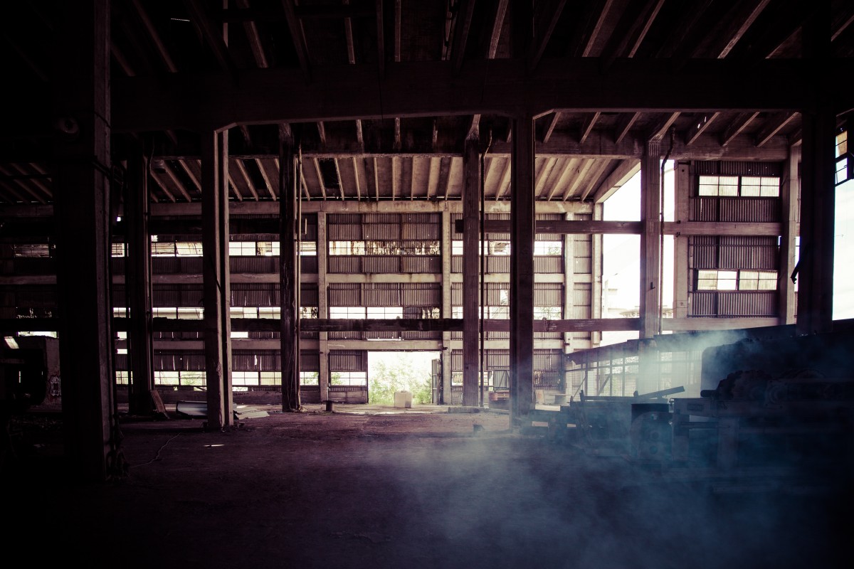 old_factory_dusty_large_space_emptiness_abandoned_outdoors_empty_old